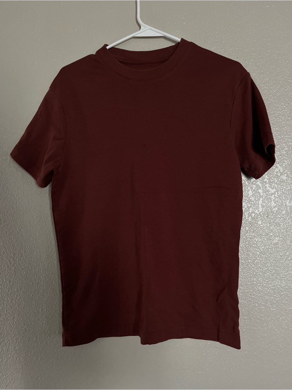PORTER&ASH Men's Crew Neck T-Shirt in Burgundy